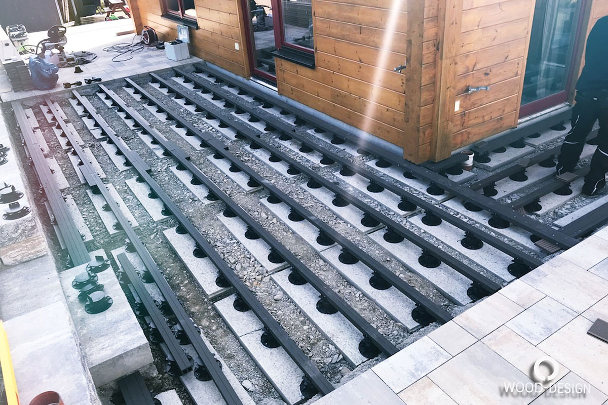 wood-design-referenzen-terrassendeck-aus-wpc-juni-2019-waehrend-fertigung-des-boeden.jpg
