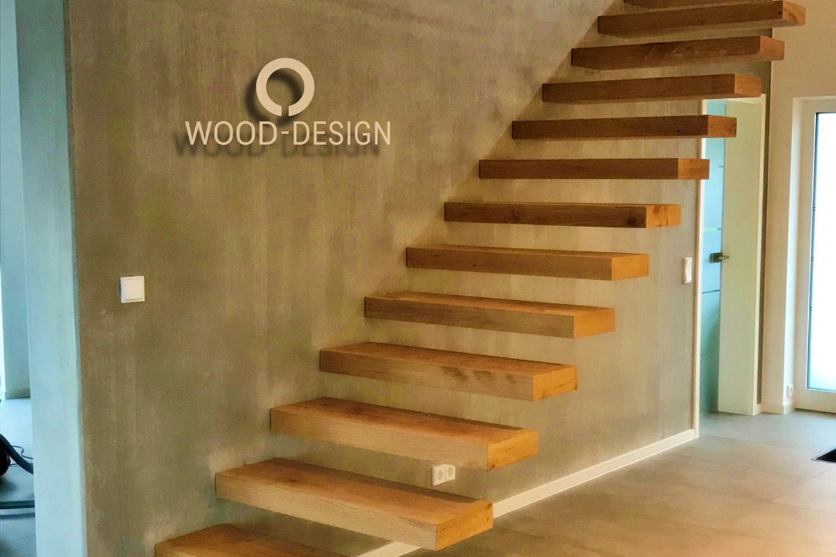 wood-design-referenzen-freischwebende-kragarm-treppe-seitlich-logo-links.jpg